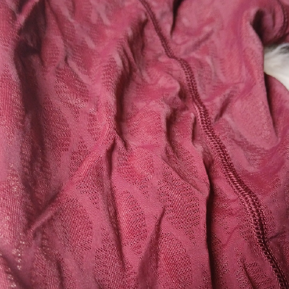 Fenty Beauty Red Leggings with Elastic Waistband - Picture 5 of 11